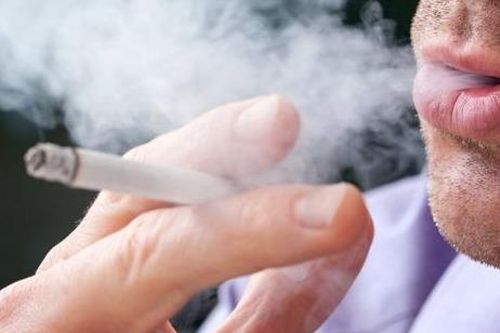 Điều gì xảy ra với cơ thể khi bạn hút thuốc hàng ngày?