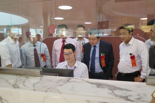 VNPT triển khai hệ thống CNTT hiện đại cho Bệnh viện Bạch Mai và Việt Đức