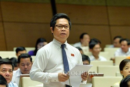 ĐBQH lo lắng 'trên nóng, dưới nóng' nhưng 'ở giữa lạnh'!