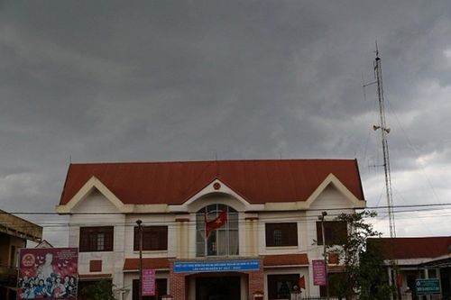 Phát hiện thi thể Chủ tịch xã trong tư thế treo cổ