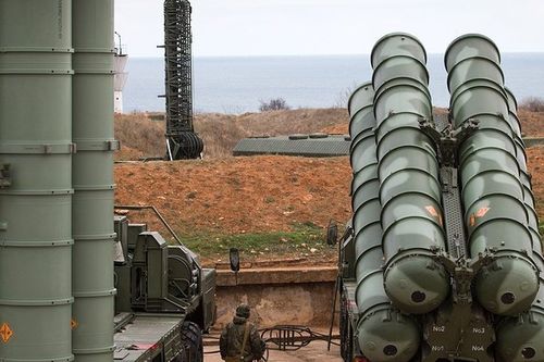 Vũ khí Nga bán 'đắt như tôm tươi' ở Trung Đông sau màn trình diễn ở Syria
