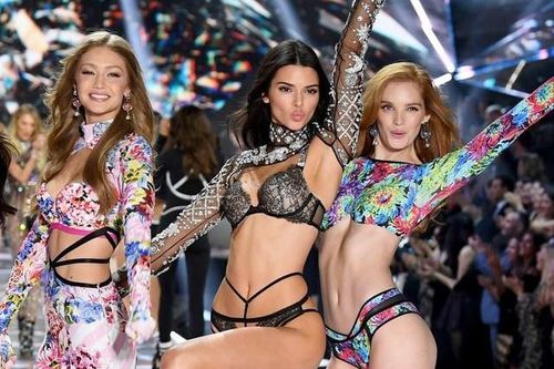CEO Victoria's Secret từ chức sau khi hãng nội y bị kêu gọi tẩy chay
