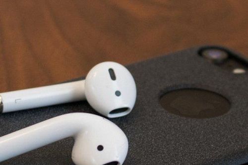 AirPods quá thành công, Google có thể ra mắt tai nghe không dây để cạnh tranh