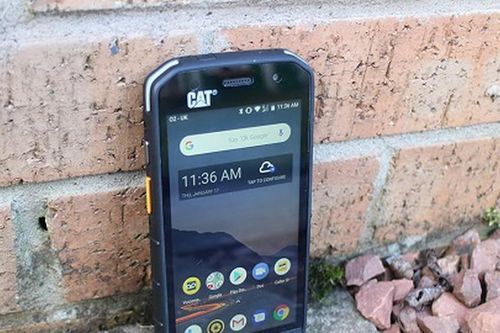Khám phá chiếc smartphone 'nồi đồng cối đá' Cat S48c