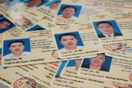Đề xuất tăng mức phạt, rút bằng lái xe vĩnh viễn