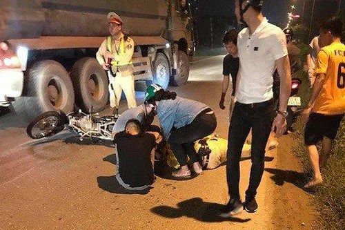 Hà Nội: CSGT bị thanh niên 16 tuổi tông trúng khi đang làm nhiệm vụ