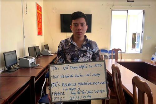 Triệt phá băng nhóm sử dụng 'hàng nóng', bán ma túy cho các quán bar