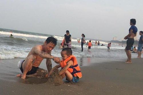 Cửa Lò công khai số điện thoại chống 'chặt chém' dịp nghỉ lễ 30/4