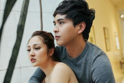 Loạt bằng chứng khẳng định Bảo Anh và Hồ Quang Hiếu đang yêu lại
