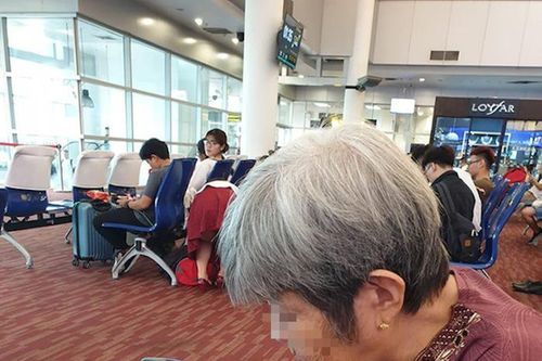 Cụ bà 76 tuổi giấu con cháu tự đi du lịch Thái Lan một mình