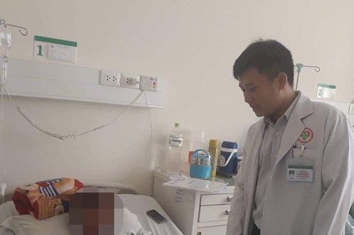 Phẫu thuật bóc tách nhiều hạch cho một bệnh nhân bị ung thư dương vật