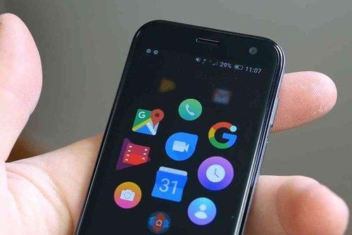 Điện thoại 'tí hon' của Palm sẽ được bán đại trà, giá 349 USD