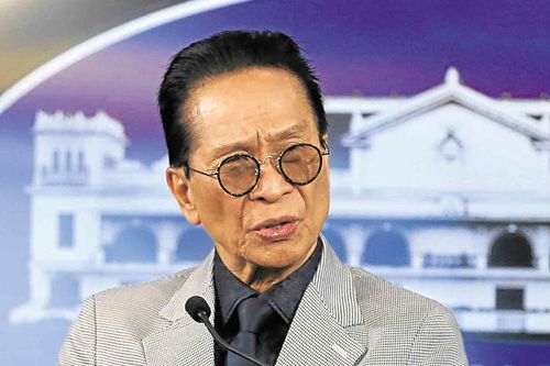 Tàu Philippines bị tàu Trung Quốc đâm chìm: Manila nói nhờ Mỹ can thiệp là liều lĩnh