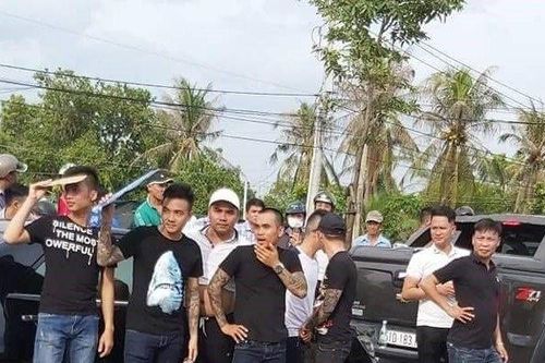 Vụ giang hồ chặn xe công an: Truy bắt các đối tượng bỏ trốn