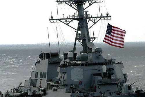 Mỹ điều tàu chiến USS Carney tiến vào Biển Đen, Crimea chỉ trích gay gắt