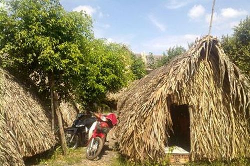 Diễn biến mới vụ Trung tá công an và một phụ nữ 'không mảnh vải che thân' trong quán cà phê chòi