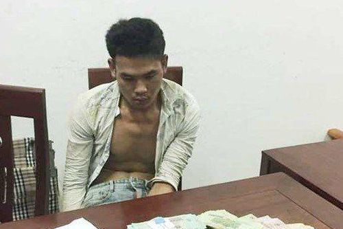 Bắt nghi can liều lĩnh dùng máy cắt két sắt trộm gần nửa tỷ đồng