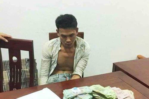 Tóm gọn tên trộm mang máy cắt đi phá két, trộm nửa tỷ đồng sau 20 phút lẩn trốn trong rừng