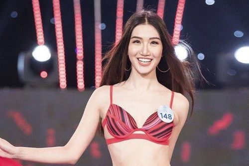 'Bỏng mắt' với màn trình diễn bikini của top 34 Miss Word Việt Nam 2019