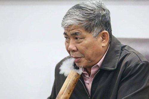 'Đại gia điếu cày' Lê Thanh Thản giàu cỡ nào?