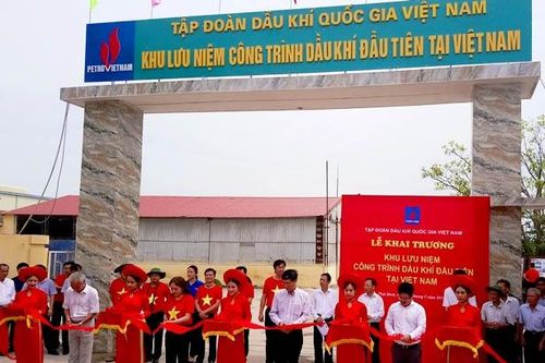 Khai trương Khu lưu niệm công trình dầu khí đầu tiên tại Việt Nam