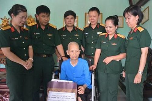 Tuổi trẻ quân đội thực hiện nhiều hoạt động tri ân thiết thực