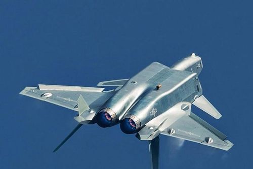 Trung Quốc nói gì về chiến đấu cơ J-20 của mình