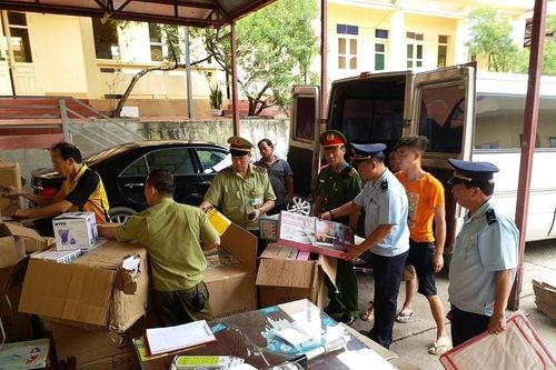 Lạng Sơn: Bán hàng lậu, tiền phạt nhiều hơn tiền lời
