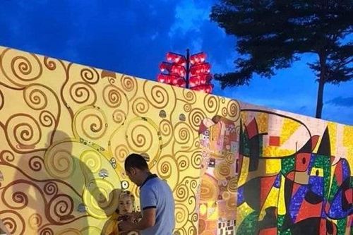Mỹ thuật đường phố năm 2019 - 'bữa tiệc' của sắc màu