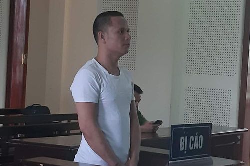 Anh vợ ngồi tù vì lấy xe máy của em rể đi cắm
