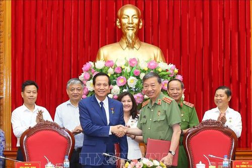 Bộ Công an và Bộ Lao động - Thương binh và Xã hội ký Quy chế phối hợp