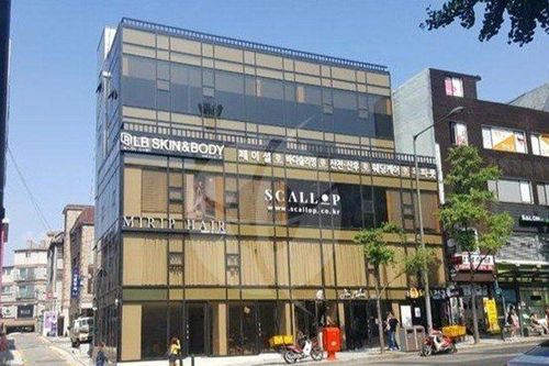 Mới 6 tuổi đã có nhà gần 200 tỷ ở khu nhà giàu