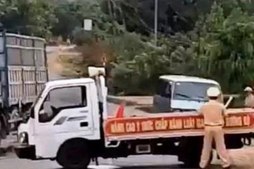 Xe ô tô vi phạm lao thẳng vào tổ CSGT, một chiến sỹ bị thương