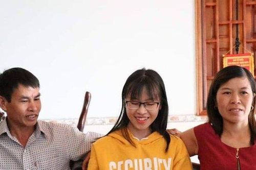 Thủ khoa Đắk Lắk giành điểm 10 Lịch sử, một lòng theo đuổi ước mơ báo chí