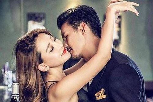Vợ trẻ đẹp òa khóc thanh minh cho 'mối tình' với anh hàng xóm độc thân, tốt bụng