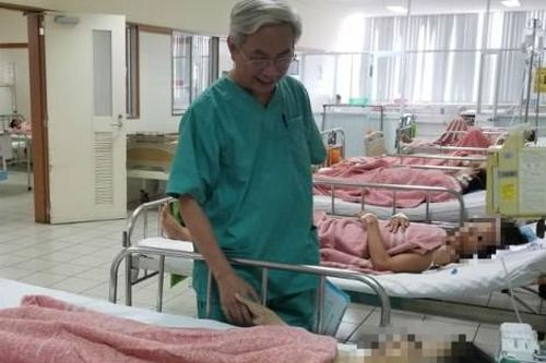 Y tế - Sức khỏe Tin tức y tế Cứu sống bệnh nhân bị u xơ tử cung kèm chứng suy tim - phổi nặng