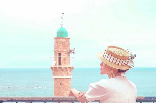 Không đại gia, kín chuyện 'yêu', Minh Hằng giàu tới mức khối người...'lác mắt'