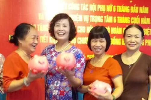 CLB DN nữ Hà Nội tiếp tục kêu gọi ủng hộ trẻ em tại Mường Nhé