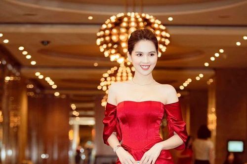 Sao Việt ngày 9/8: Ngọc Trinh diện váy náo loạn thảm đỏ ở Úc
