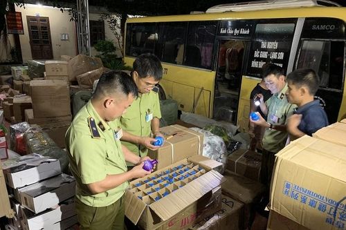 Lạng Sơn: Thu giữ lượng lớn hàng hóa nhập lậu do Trung Quốc sản xuất