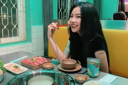 Tiệm lẩu đậm chất Hong Kong mới toanh thu hút hội 'sống ảo' ở Đà Lạt