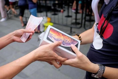 Apple tận diệt, iPhone xách tay sắp 'bay màu' tại Việt Nam?