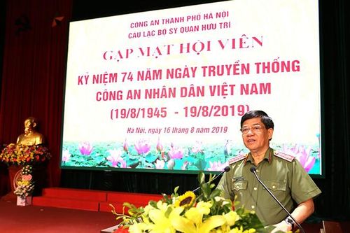 Luôn tự hào về những chiến công oanh liệt, thành tích đặc biệt xuất sắc của các thế hệ CBCS Công an Thủ đô