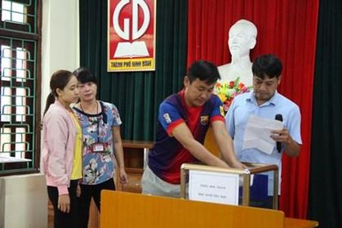 Phòng Giáo dục và Đào tạo thành phố Ninh Bình tổ chức tuyển sinh đầu cấp lần 2
