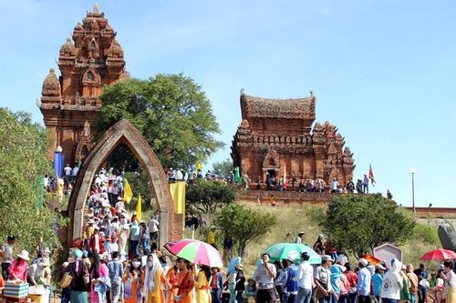 Ninh Thuận: Vui đón Lễ hội Katê 2019