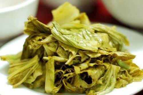 Dưa chua muối ăn ngay hại sức khỏe thế nào?