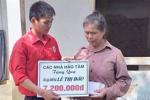 Người cán bộ trẻ tận tâm với các hoạt động thiện nguyện