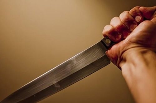 Tạm giữ nghi can cứa cổ anh 'cọc chèo'