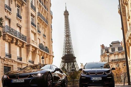 BMW tiết lộ 2 phiên bản đặc biệt i3s RoadStyle và i8 Ultimate Sophisto giới hạn