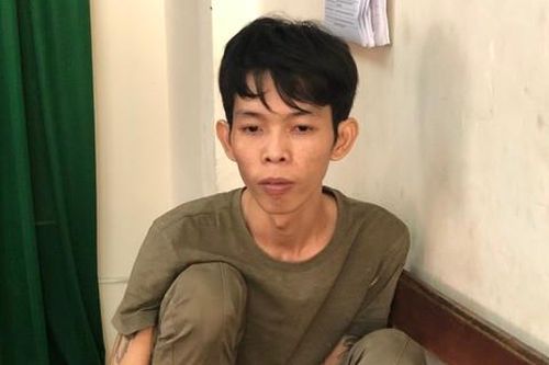 Bắt nóng tên cướp giật có 4 tiền án ở Sài Gòn